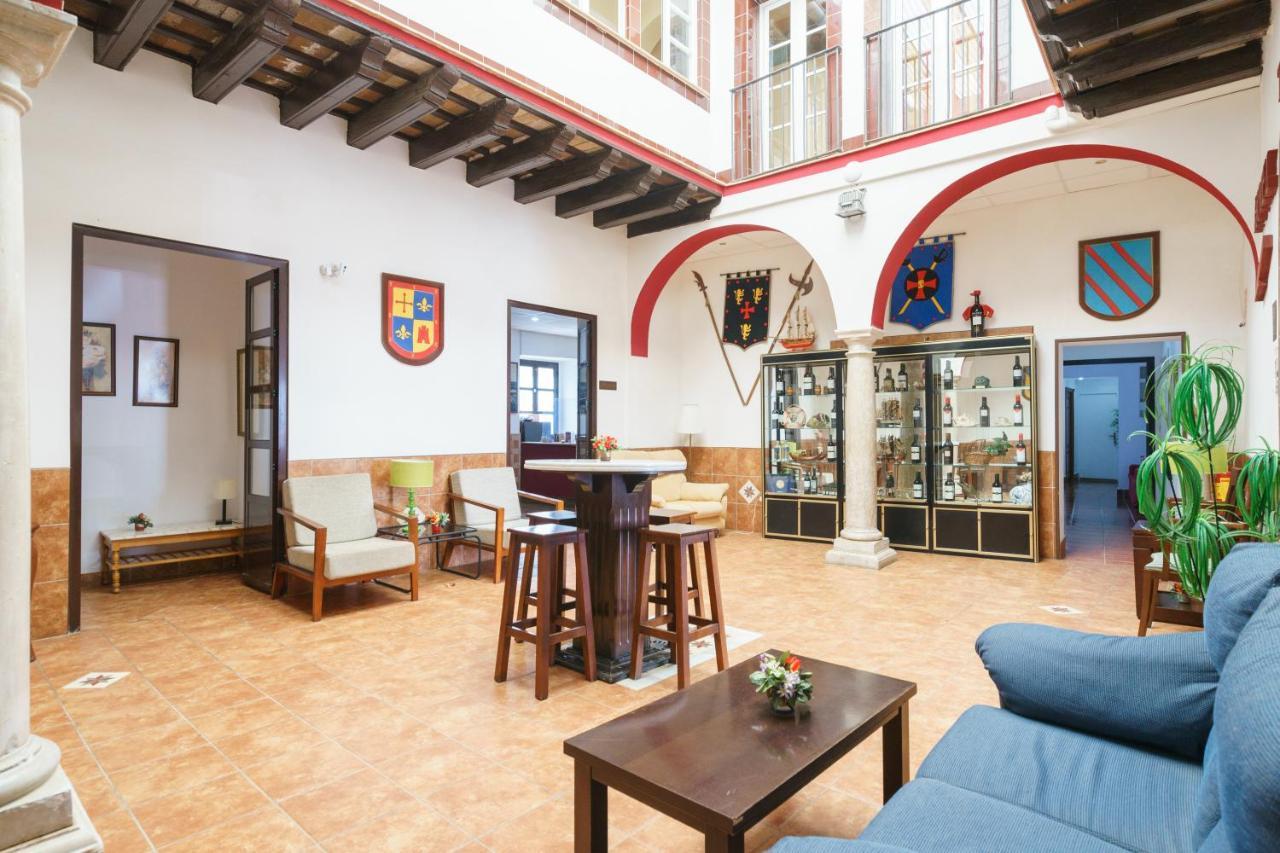 Hotel Carlos V Jerez By Vivere Stays جيريز المظهر الخارجي الصورة