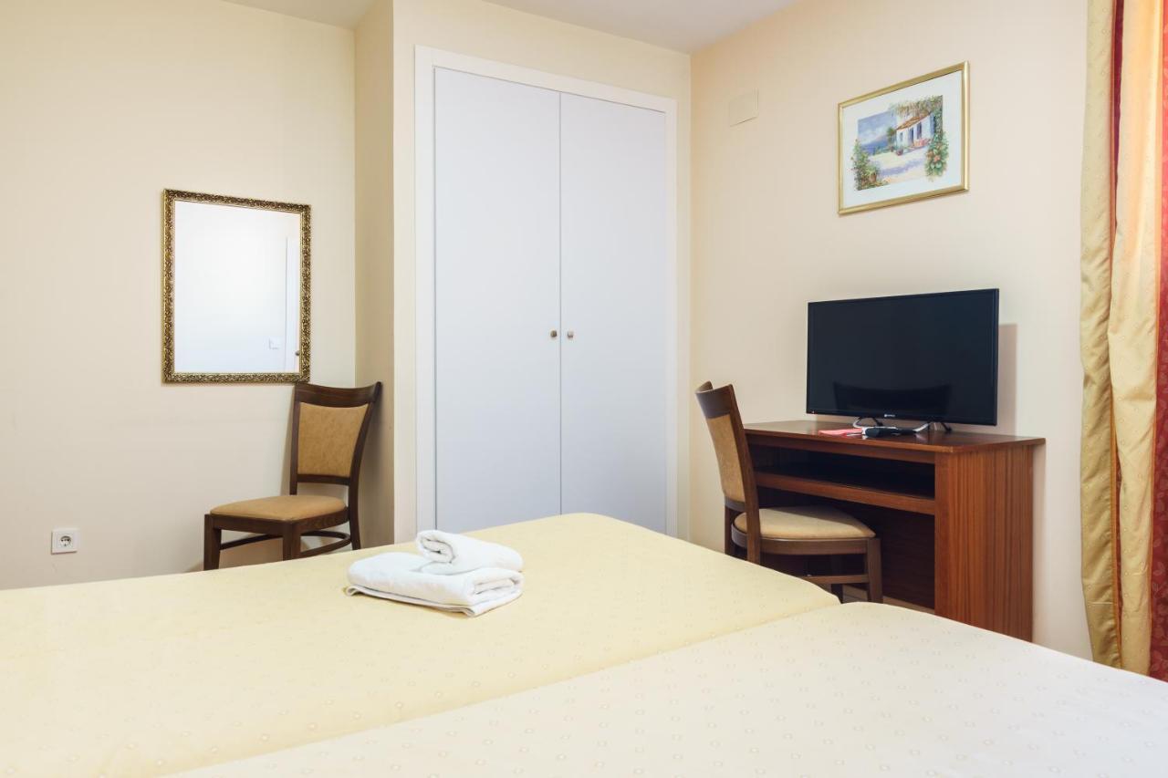 Hotel Carlos V Jerez By Vivere Stays جيريز المظهر الخارجي الصورة