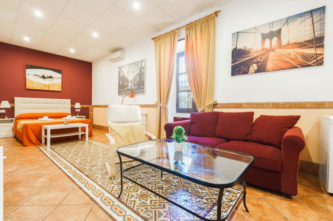 Hotel Carlos V Jerez By Vivere Stays جيريز المظهر الخارجي الصورة