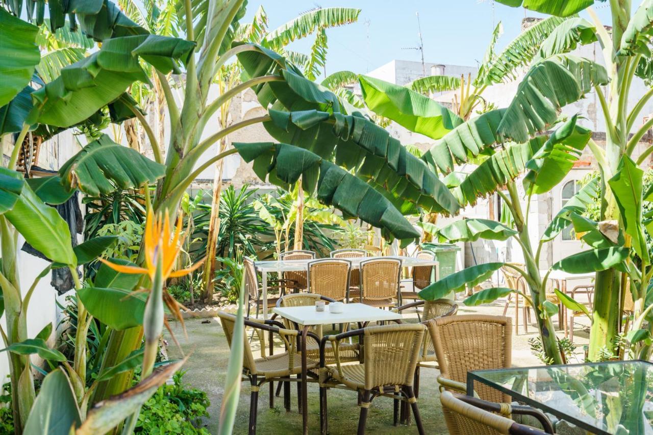 Hotel Carlos V Jerez By Vivere Stays جيريز المظهر الخارجي الصورة