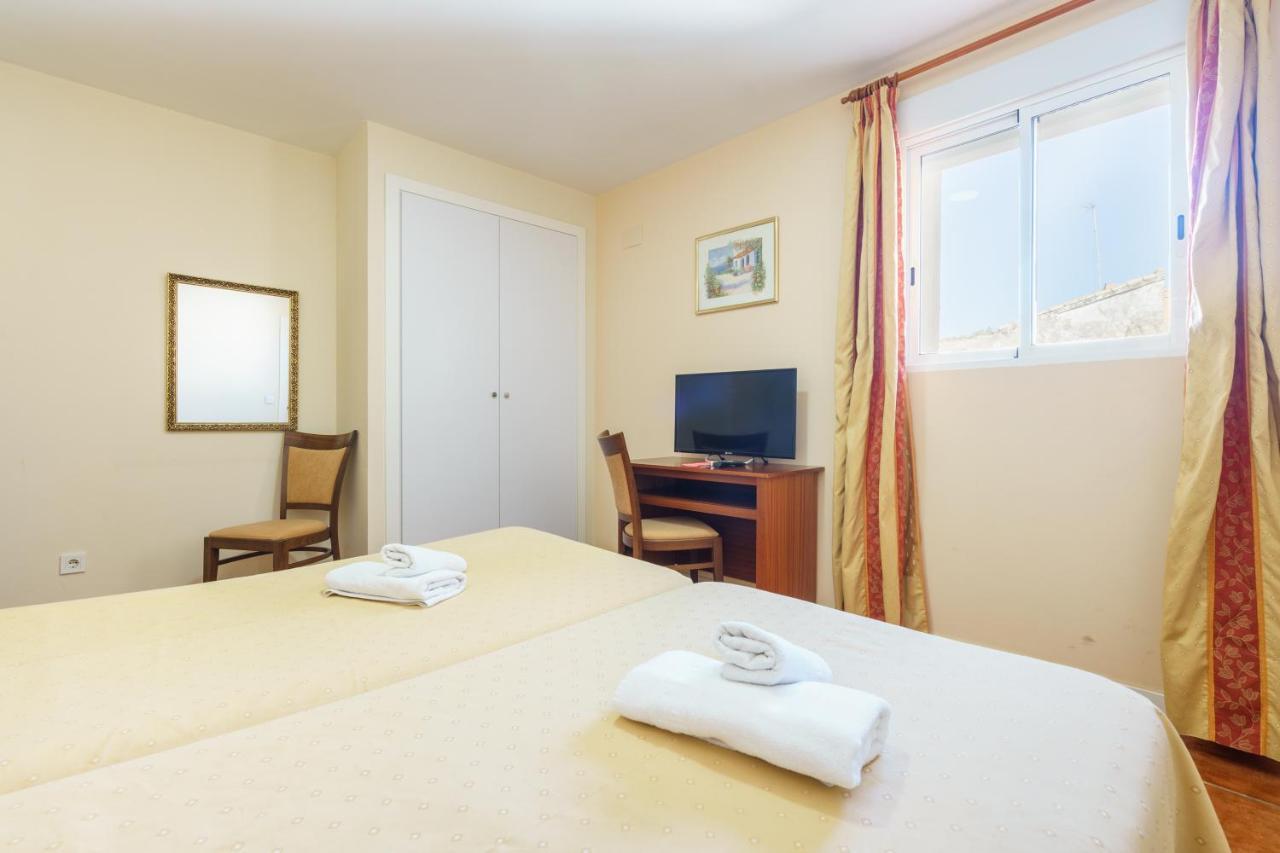 Hotel Carlos V Jerez By Vivere Stays جيريز المظهر الخارجي الصورة