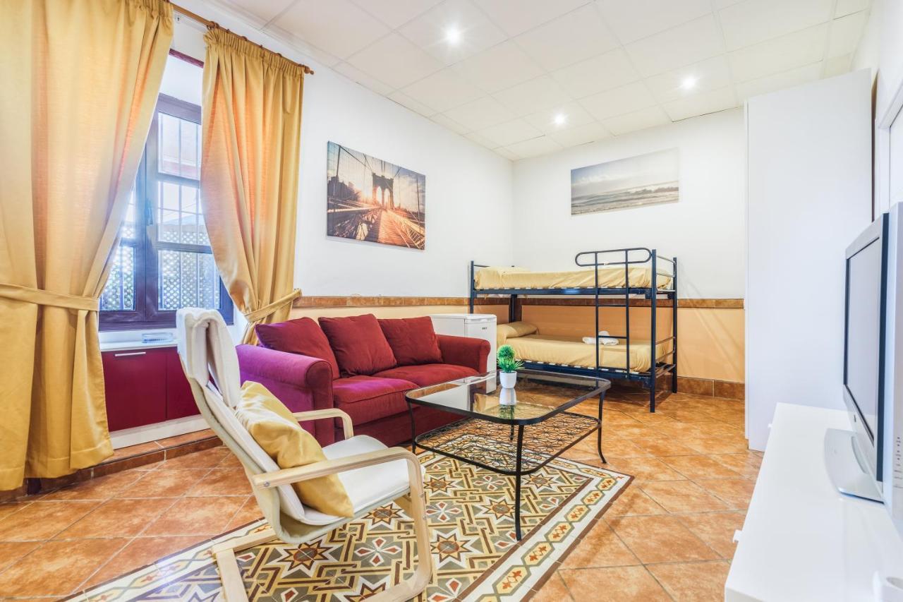 Hotel Carlos V Jerez By Vivere Stays جيريز المظهر الخارجي الصورة