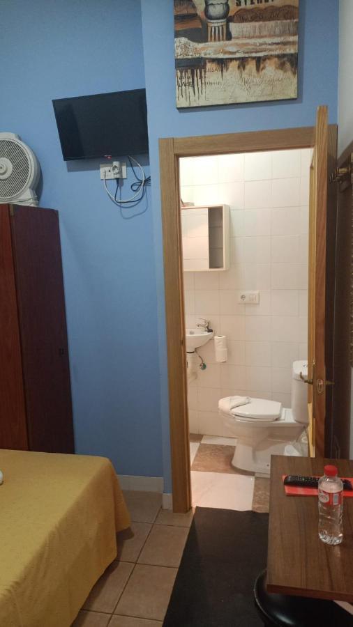 Hotel Carlos V Jerez By Vivere Stays جيريز المظهر الخارجي الصورة