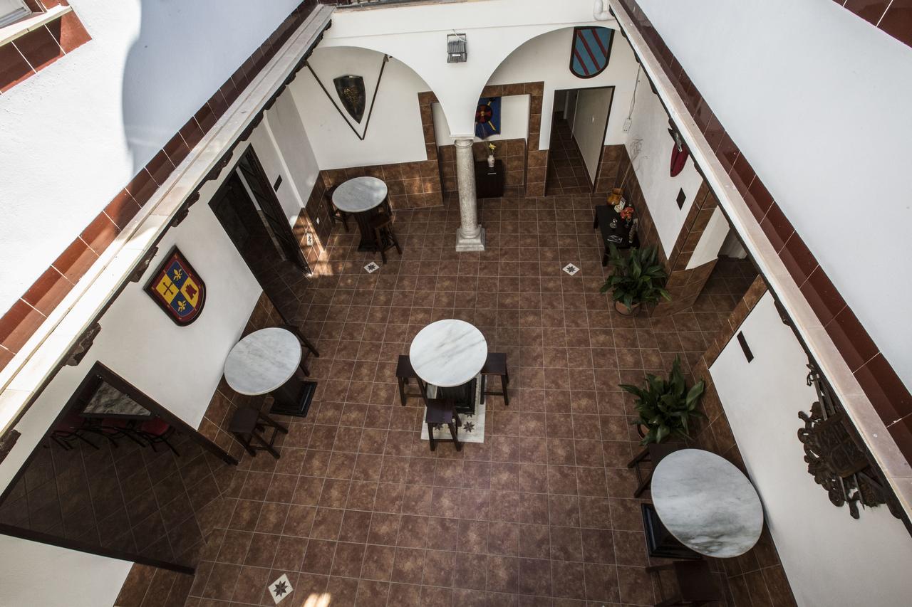 Hotel Carlos V Jerez By Vivere Stays جيريز المظهر الخارجي الصورة